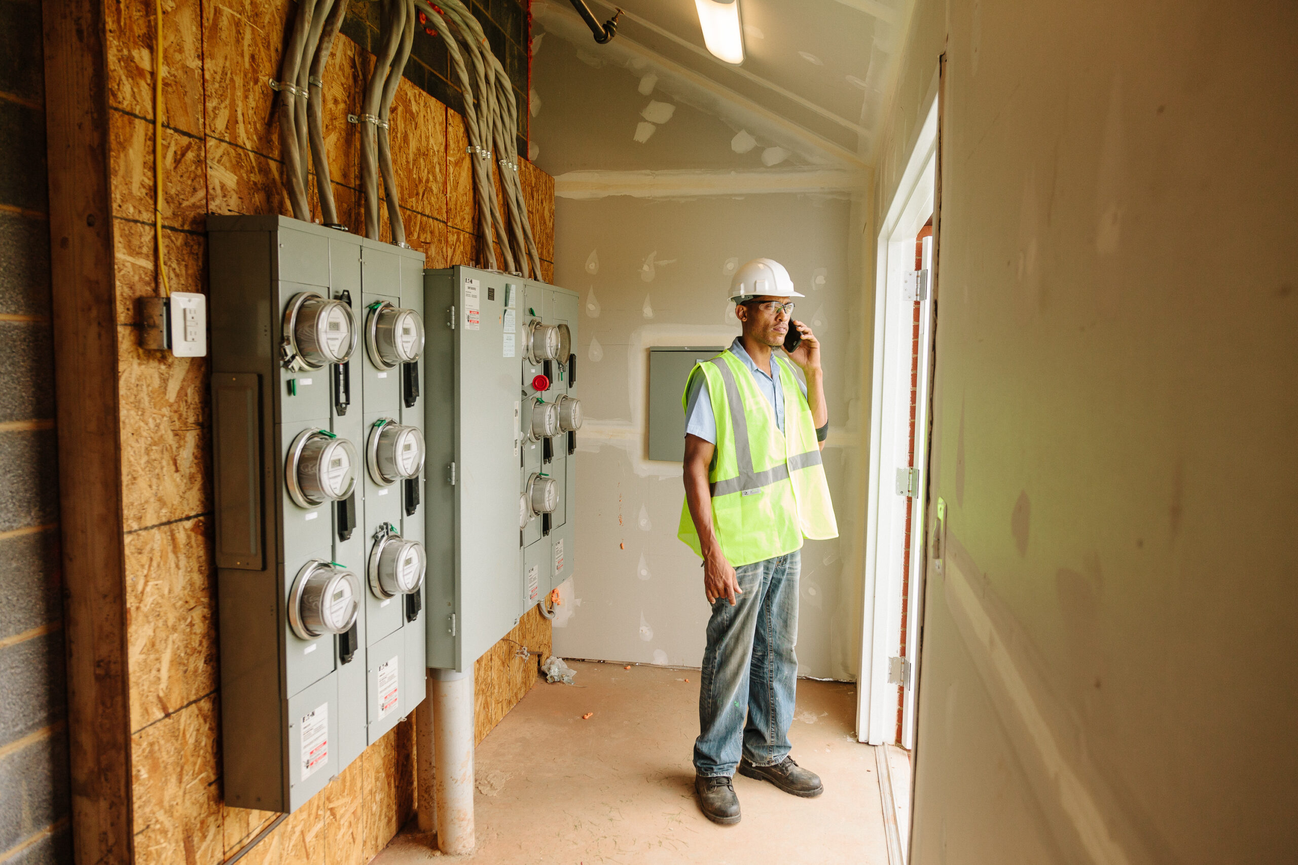 Partnering with Commercial Electricians